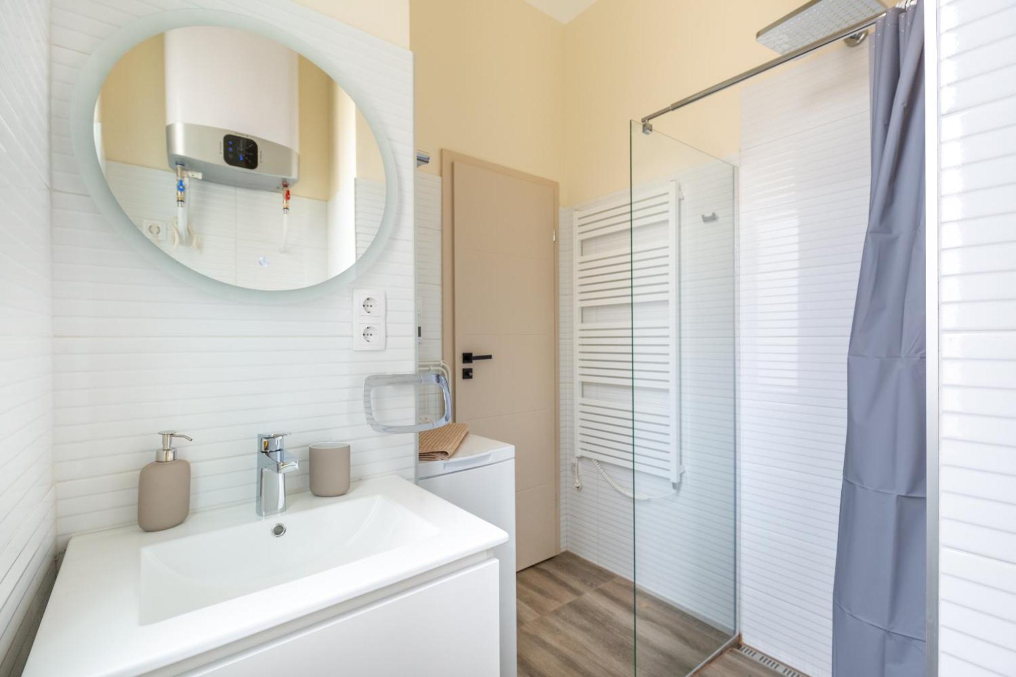 R62B Rottenbiller Apartment Budapest Bagian luar foto